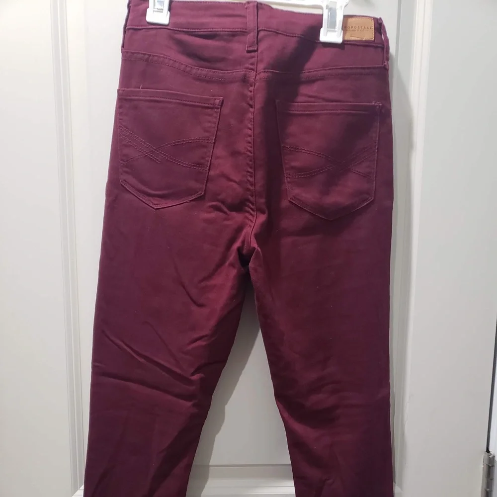 High Waisted Maroon Jeggings - Picture 2 of 5